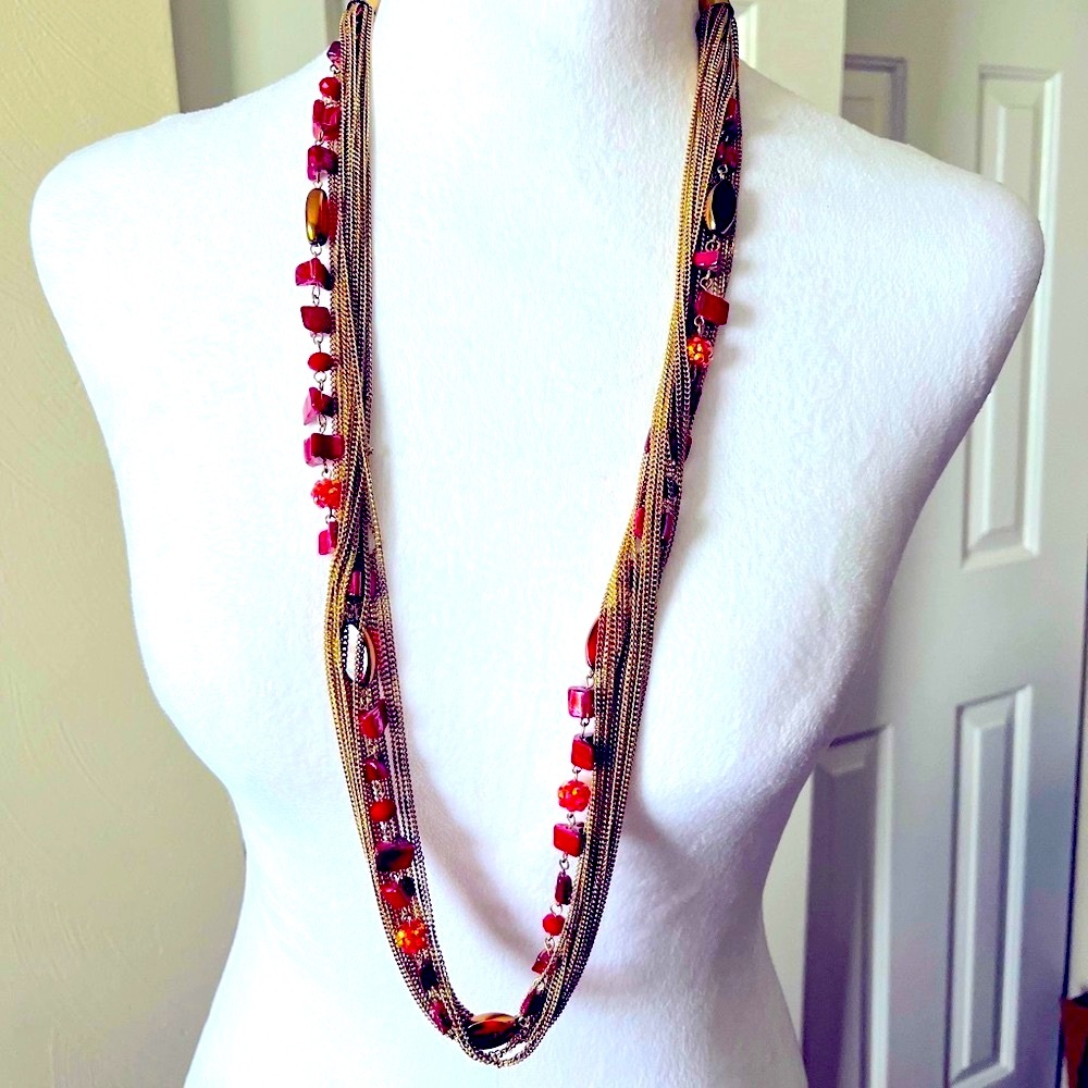 •Beautiful Boho Layered Necklace - Gold & Red